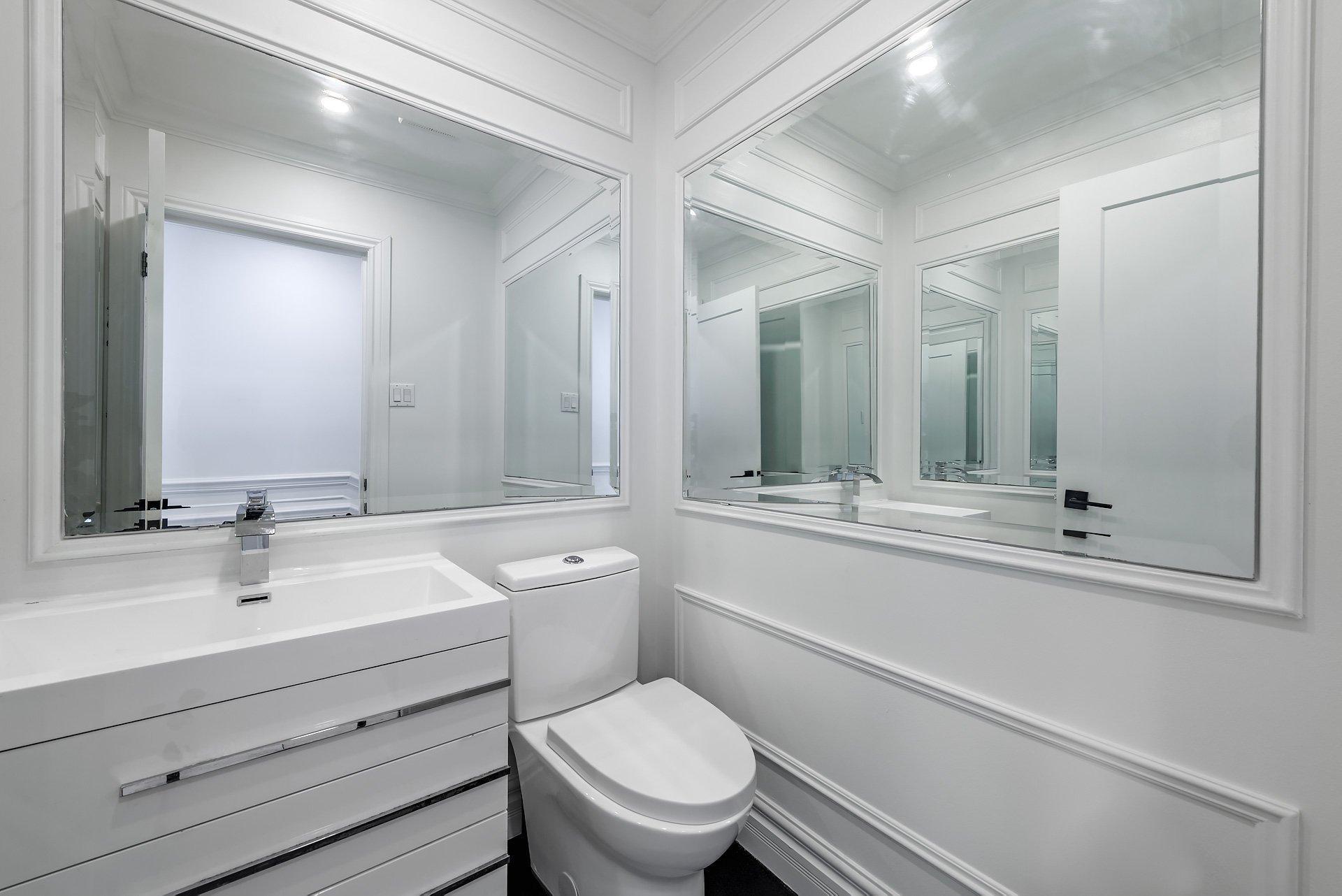 









5886


Av. Beethoven

,
Côte-Saint-Luc,




QC
H4W3C8

