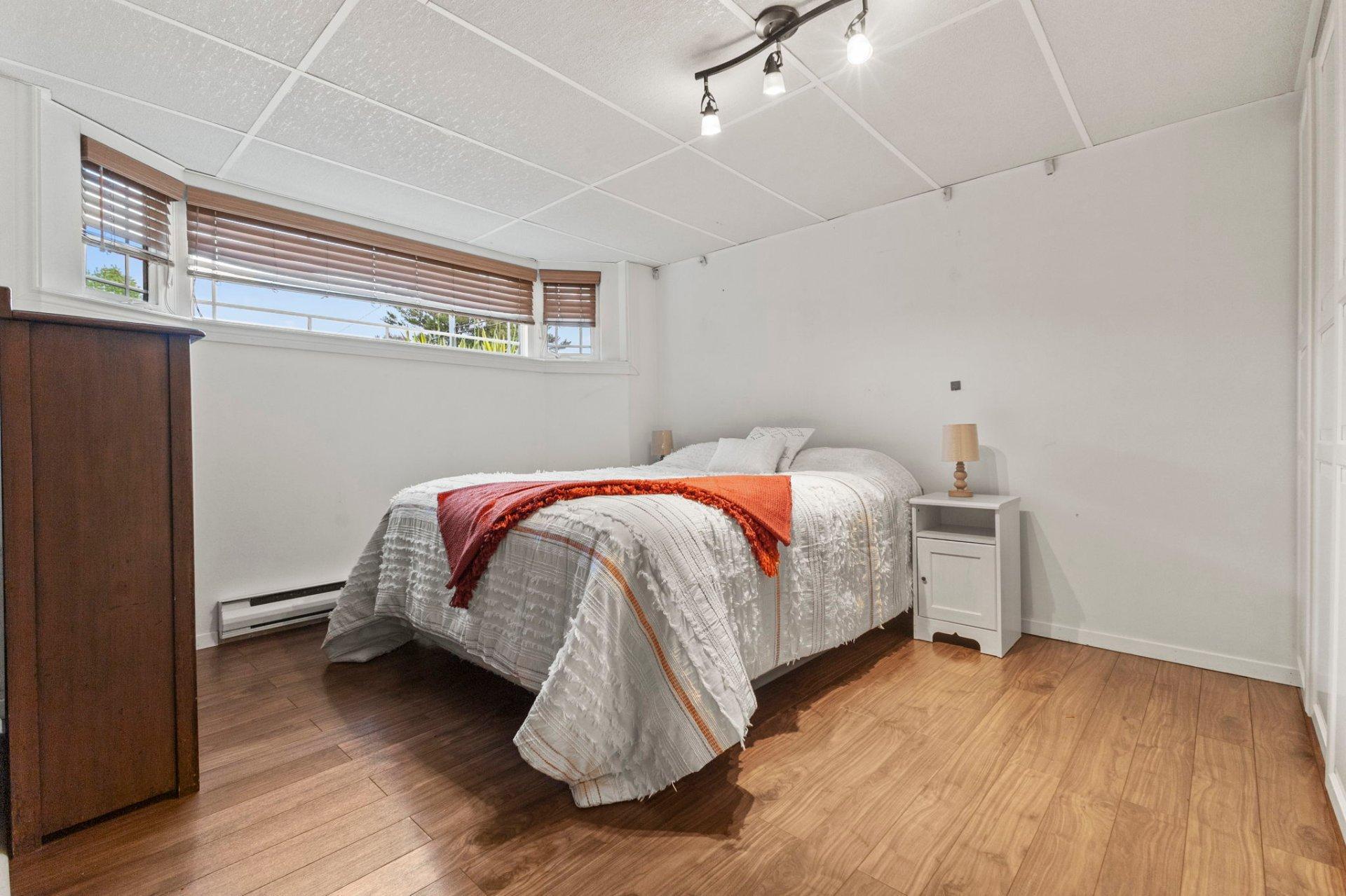 









37


Rue d'Alençon

,
Gatineau (Gatineau),




QC
J8T4N7

