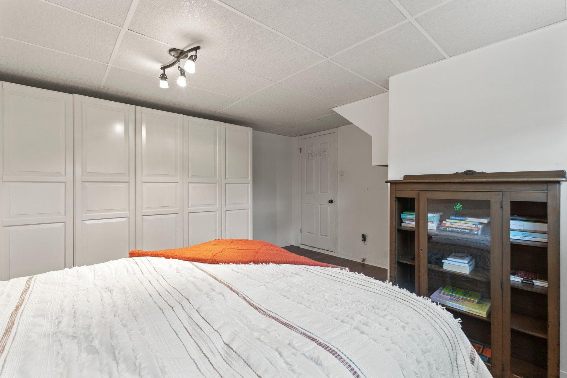 









37


Rue d'Alençon

,
Gatineau (Gatineau),




QC
J8T4N7


