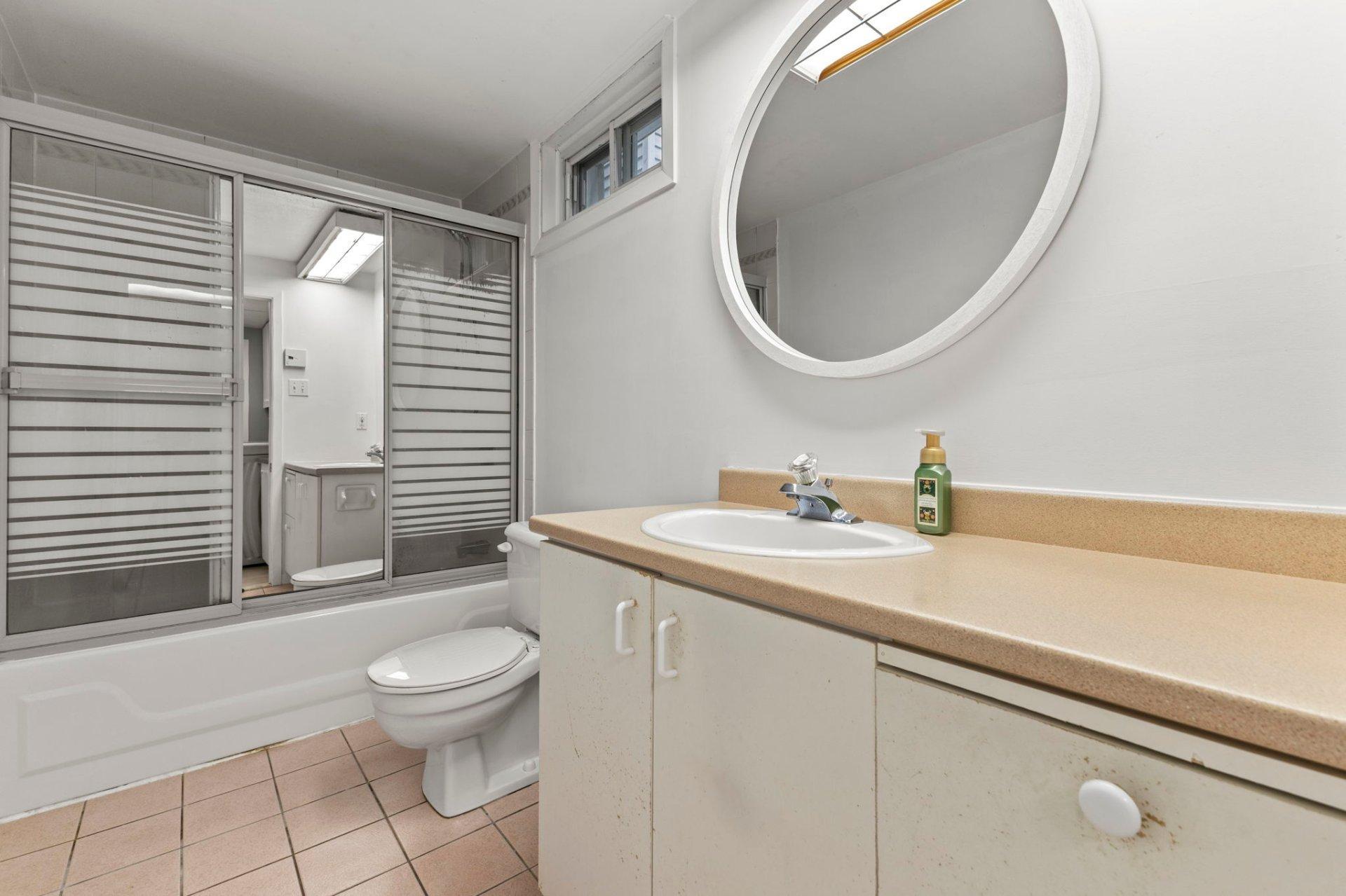 









37


Rue d'Alençon

,
Gatineau (Gatineau),




QC
J8T4N7

