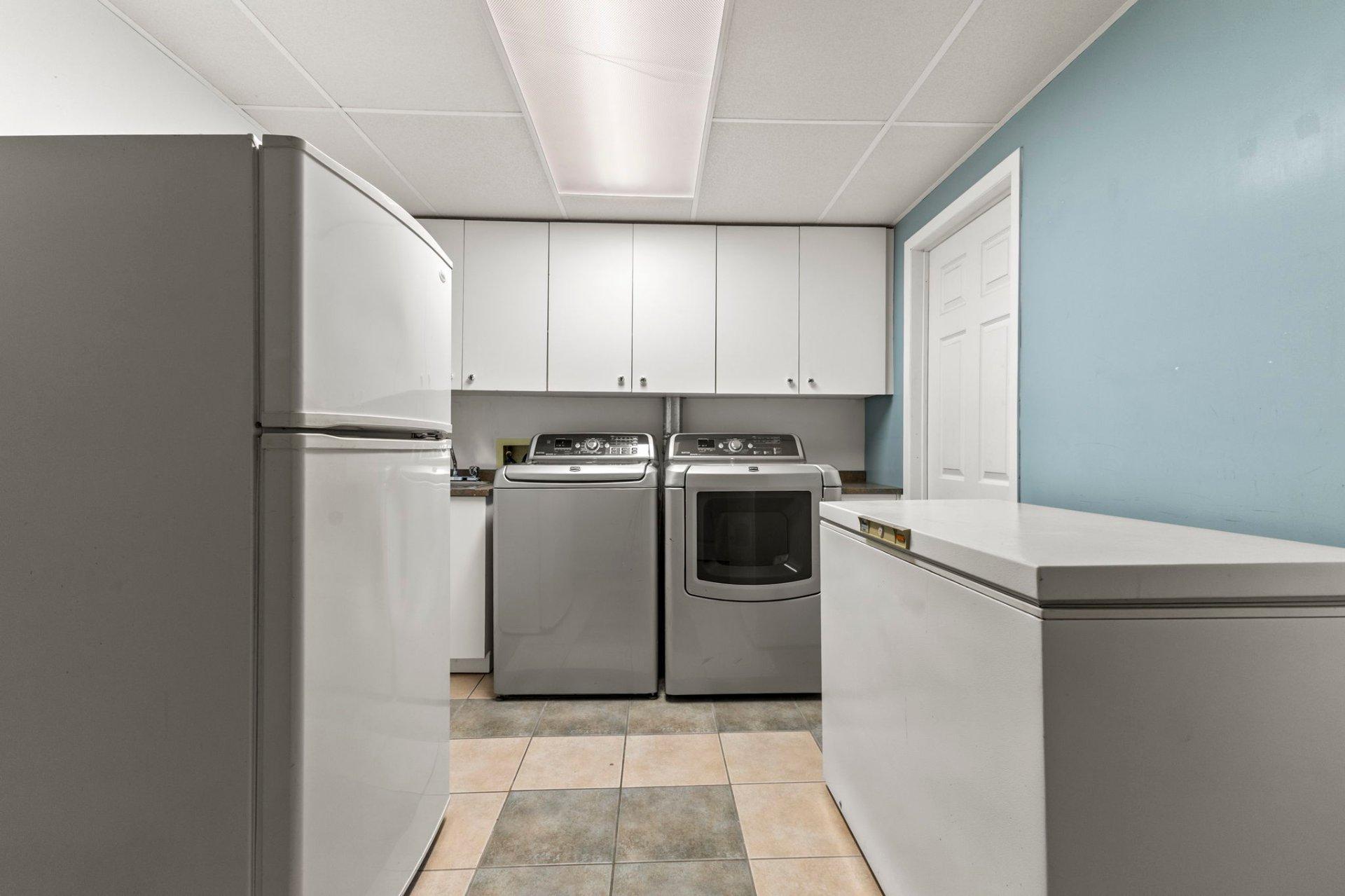 









37


Rue d'Alençon

,
Gatineau (Gatineau),




QC
J8T4N7

