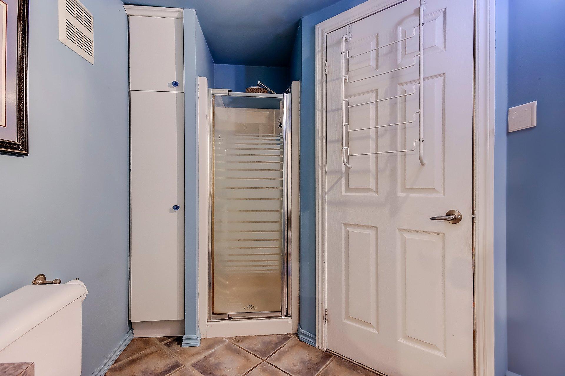 









62


Rue De Salaberry

,
Saint-Jean-sur-Richelieu,




QC
J3B6P9

