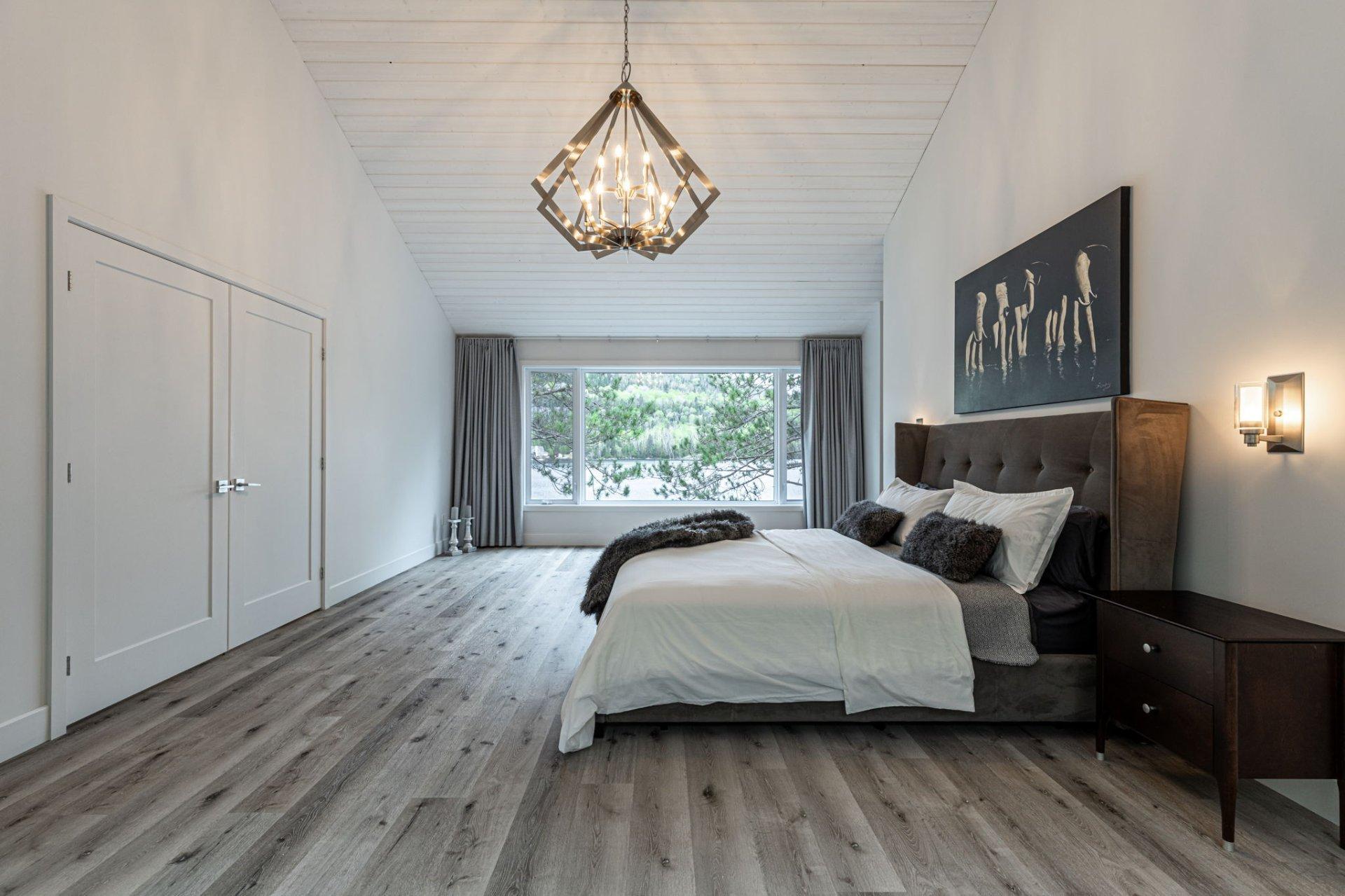 









2020


Ch. du Lac-Ste-Rose N.

,
Mandeville,




QC
J0K1L0

