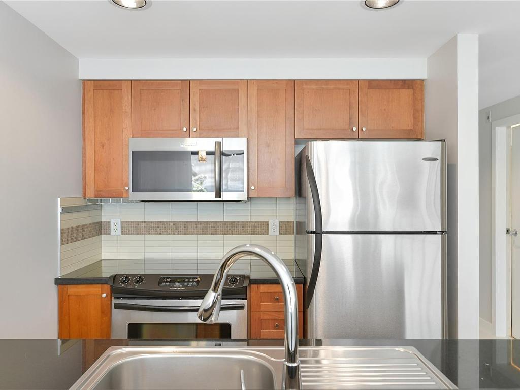 









732


Cormorant

St, 301,
Victoria,




BC
V8W 4A5

