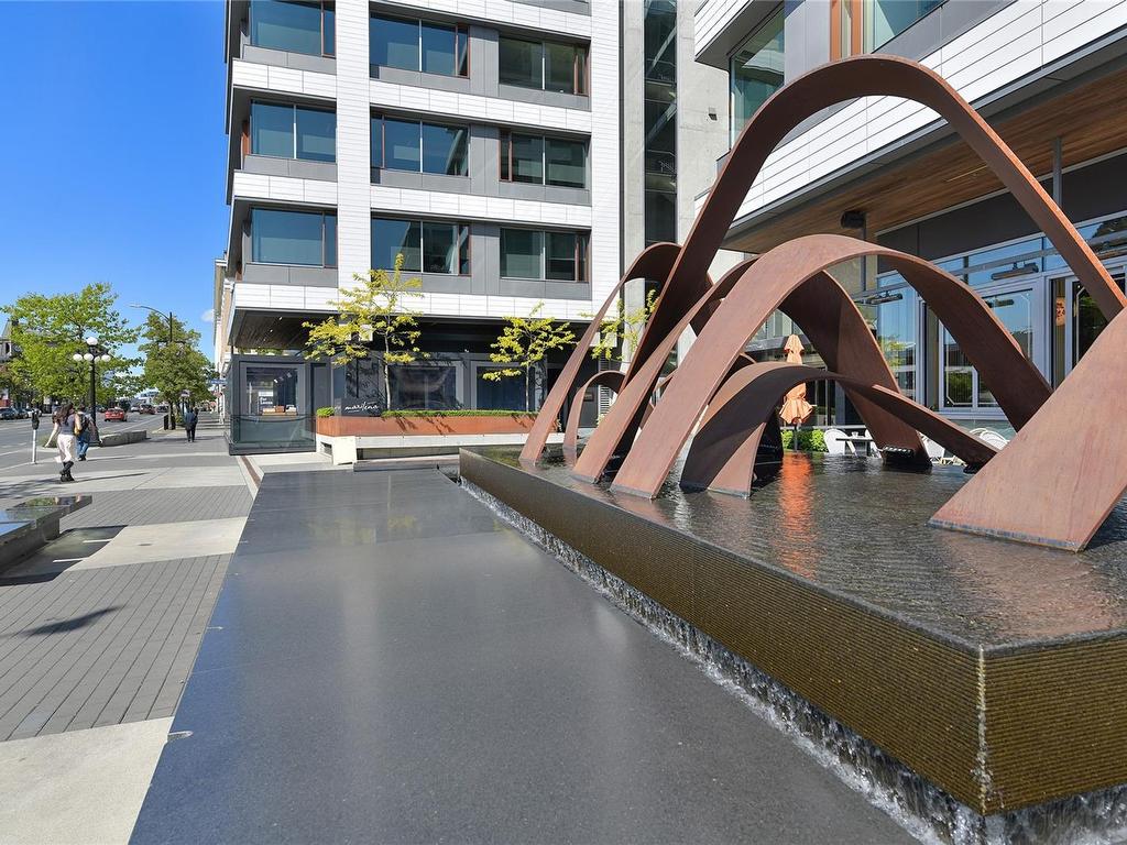 









732


Cormorant

St, 301,
Victoria,




BC
V8W 4A5

