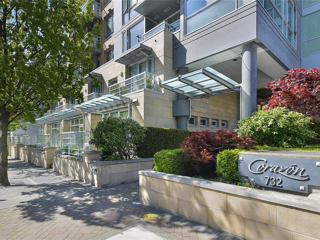 









732


Cormorant

St, 301,
Victoria,




BC
V8W 4A5

