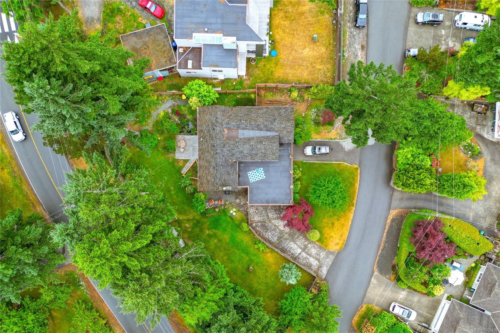 









4835


Black Bear

Ridge,
Nanaimo,




BC
V9T 5E2


