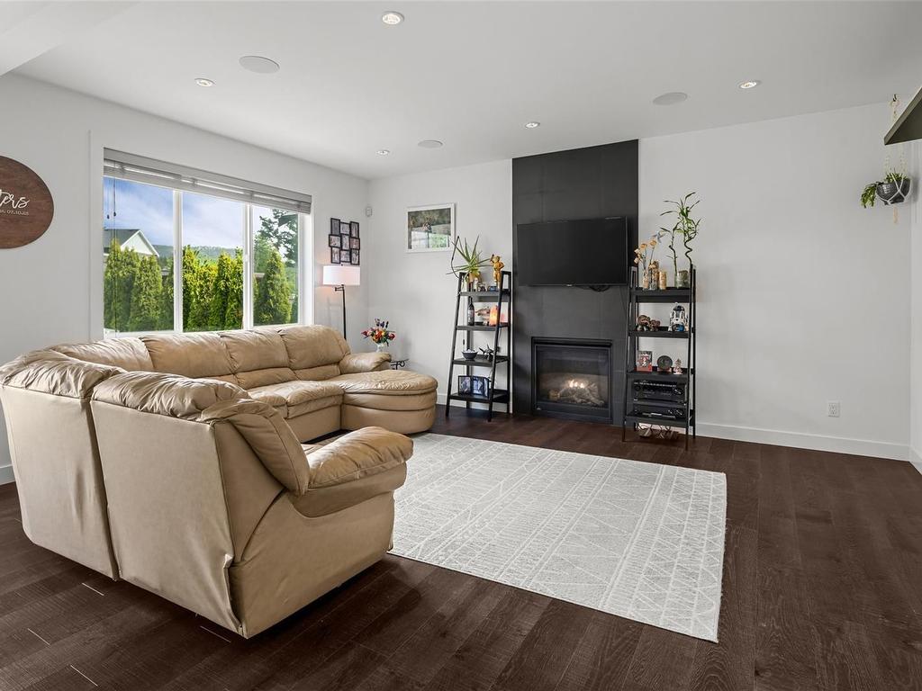 









6908


Blanchard

Rd,
Sooke,




BC
V9Z 1P2

