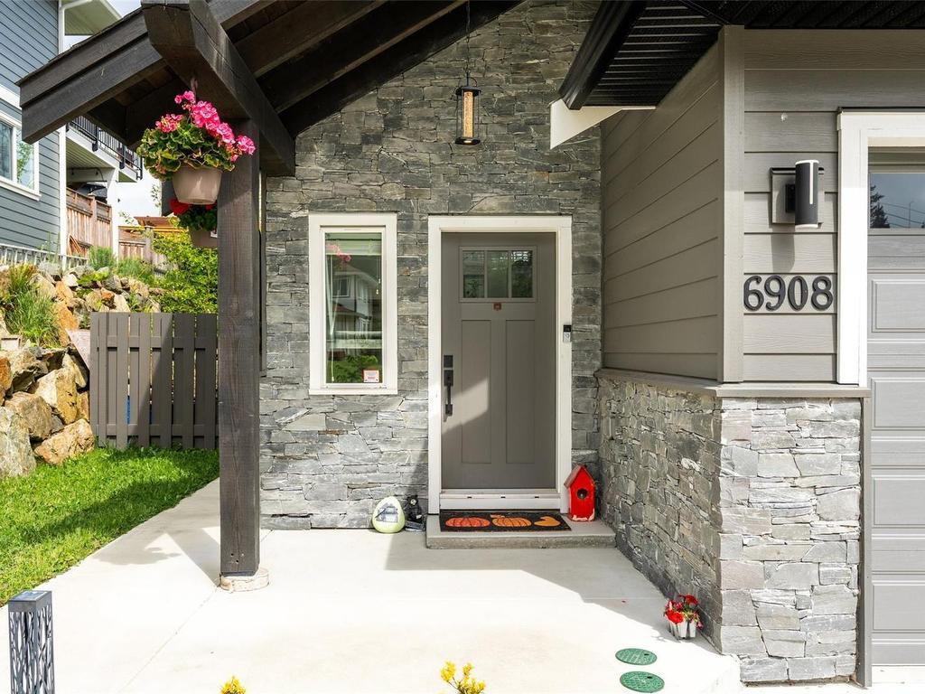 









6908


Blanchard

Rd,
Sooke,




BC
V9Z 1P2

