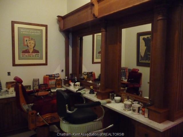 









44


Fourth

Street,
Chatham,




ON
N7M 2G2

