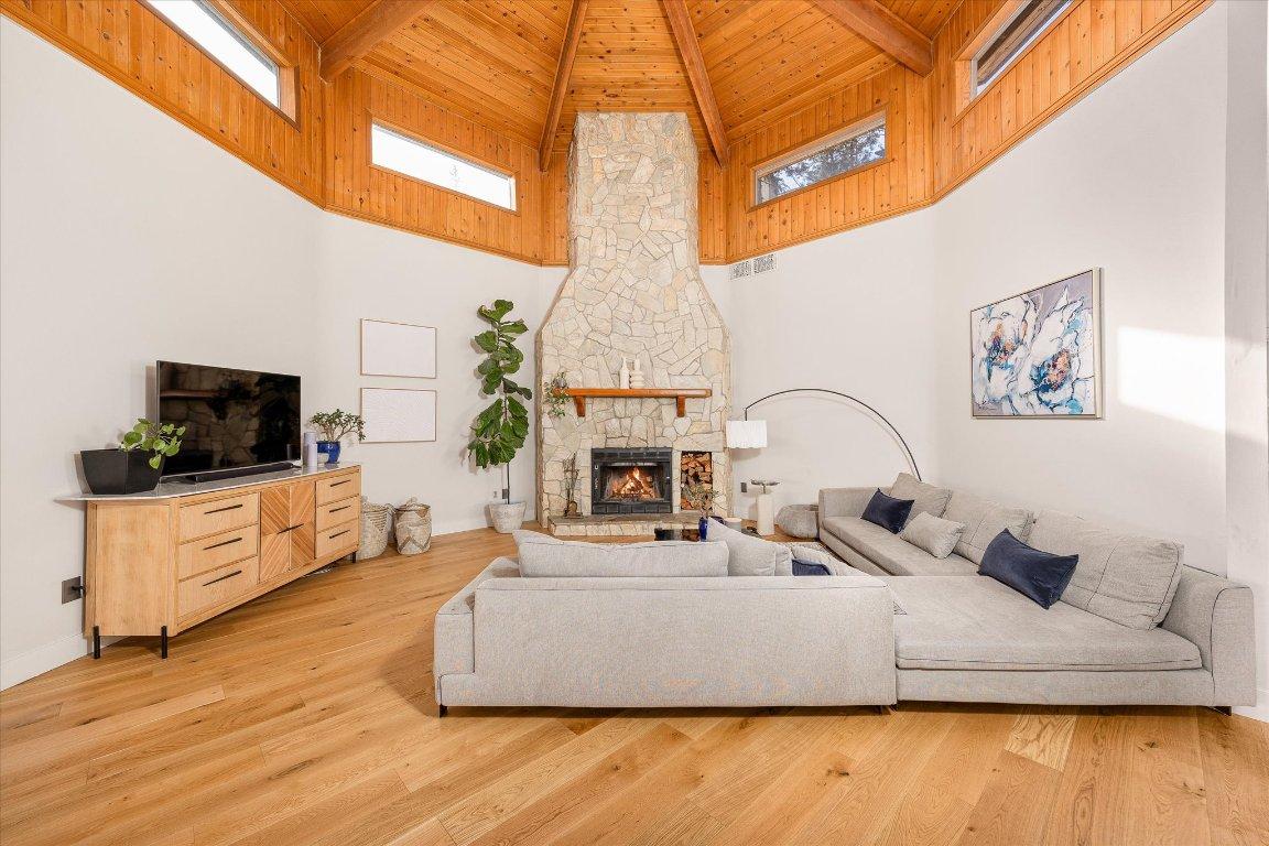 









1446


Scott

Crescent,
West Kelowna,




BC
V1Z 2X6

