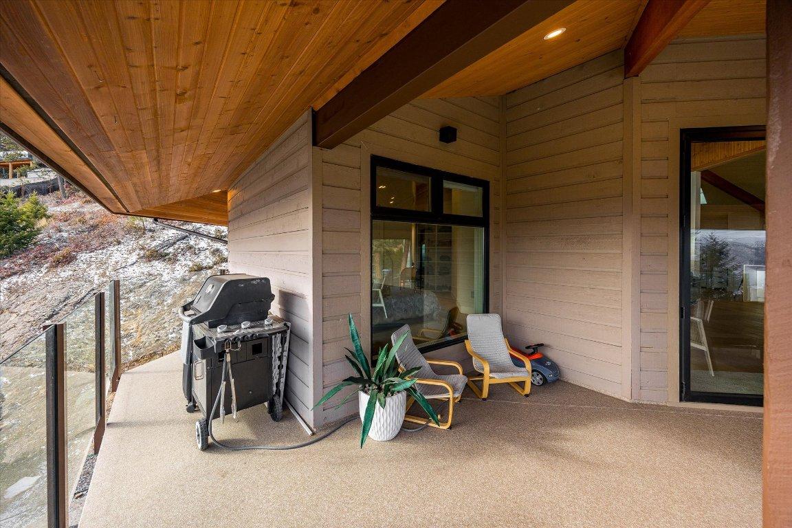 









1446


Scott

Crescent,
West Kelowna,




BC
V1Z 2X6

