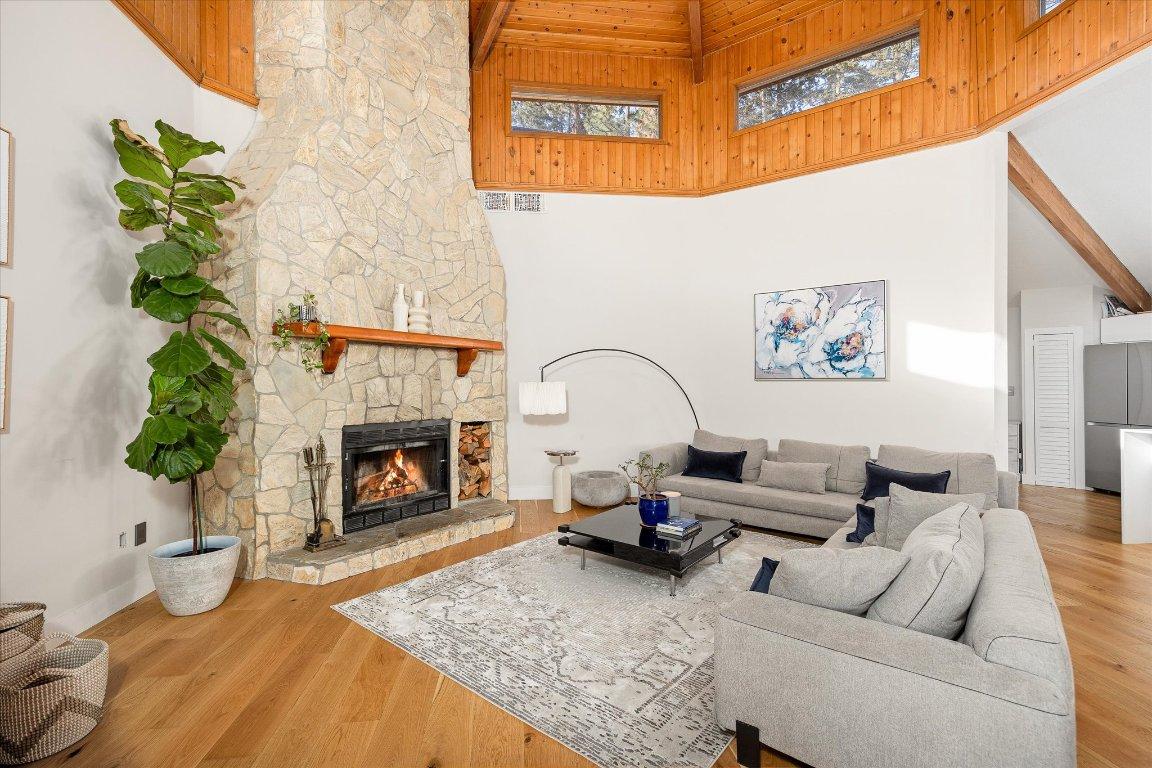 









1446


Scott

Crescent,
West Kelowna,




BC
V1Z 2X6

