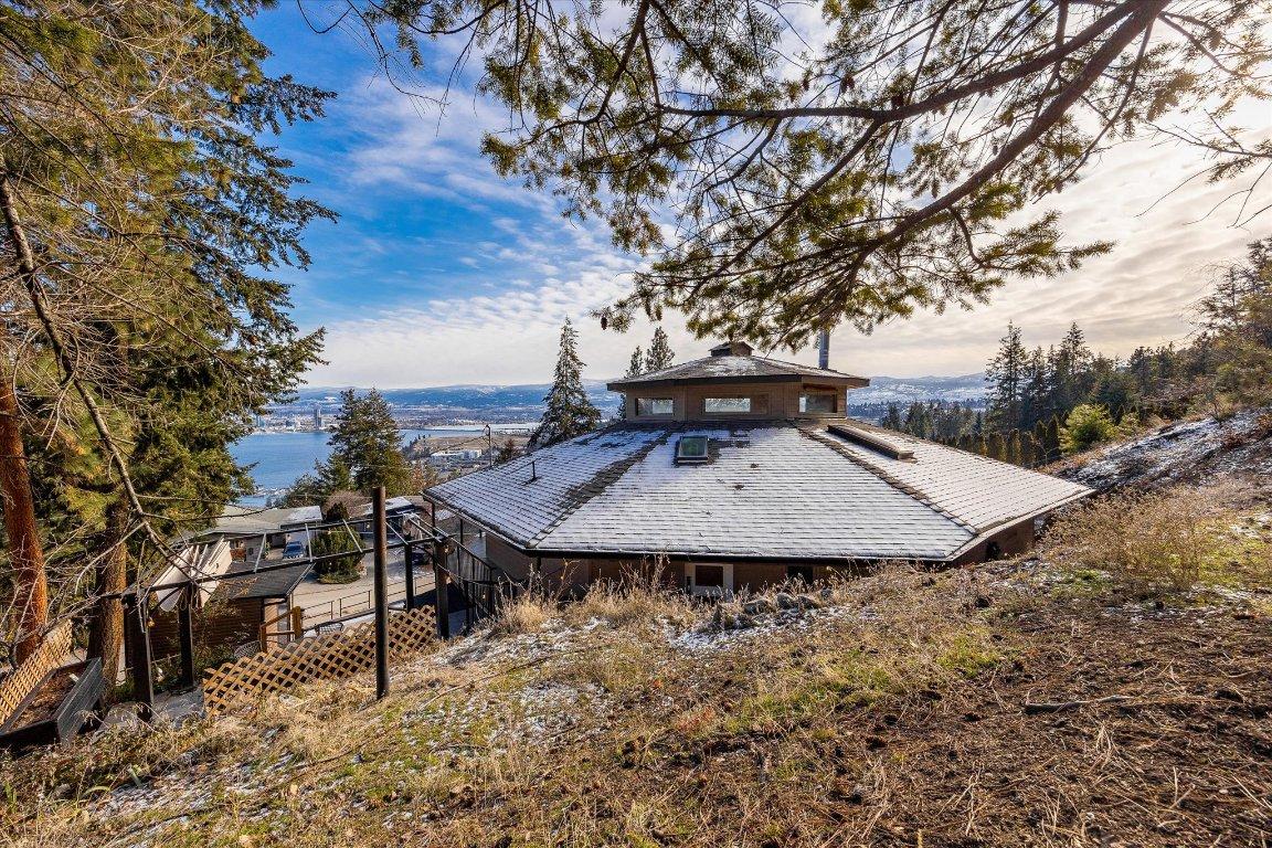 









1446


Scott

Crescent,
West Kelowna,




BC
V1Z 2X6

