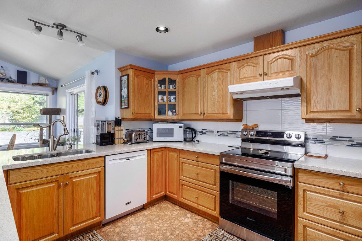 









356


Woodpark

Crescent,
Kelowna,




BC
V1V 2L4

