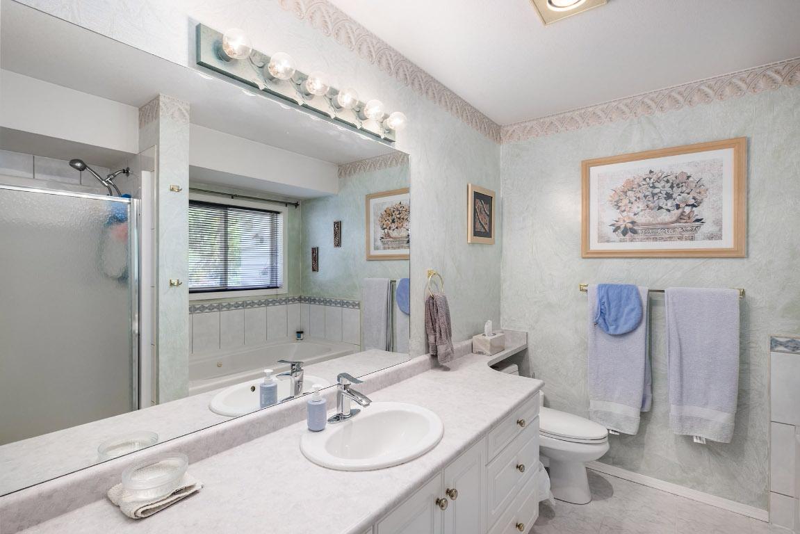 









356


Woodpark

Crescent,
Kelowna,




BC
V1V 2L4

