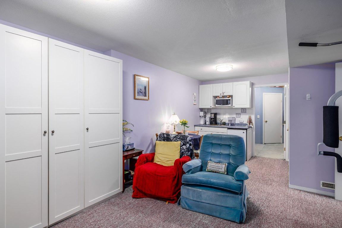 









356


Woodpark

Crescent,
Kelowna,




BC
V1V 2L4

