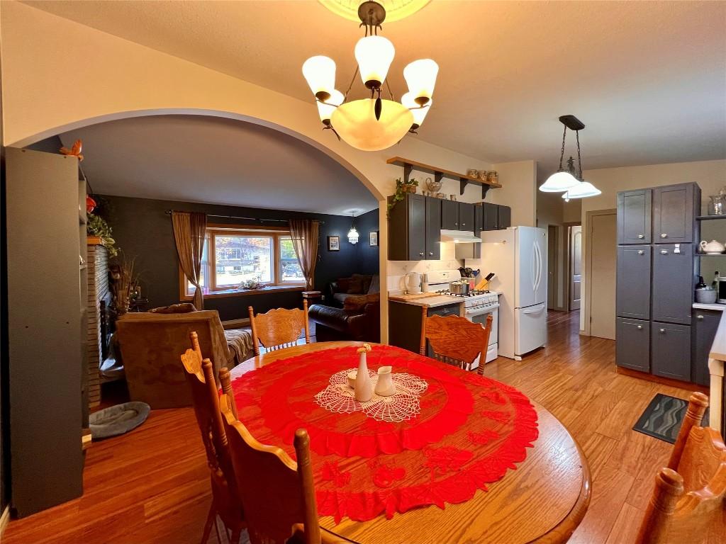









375


Edith Gay

Road,
Kelowna,




BC
V1X 4S5

