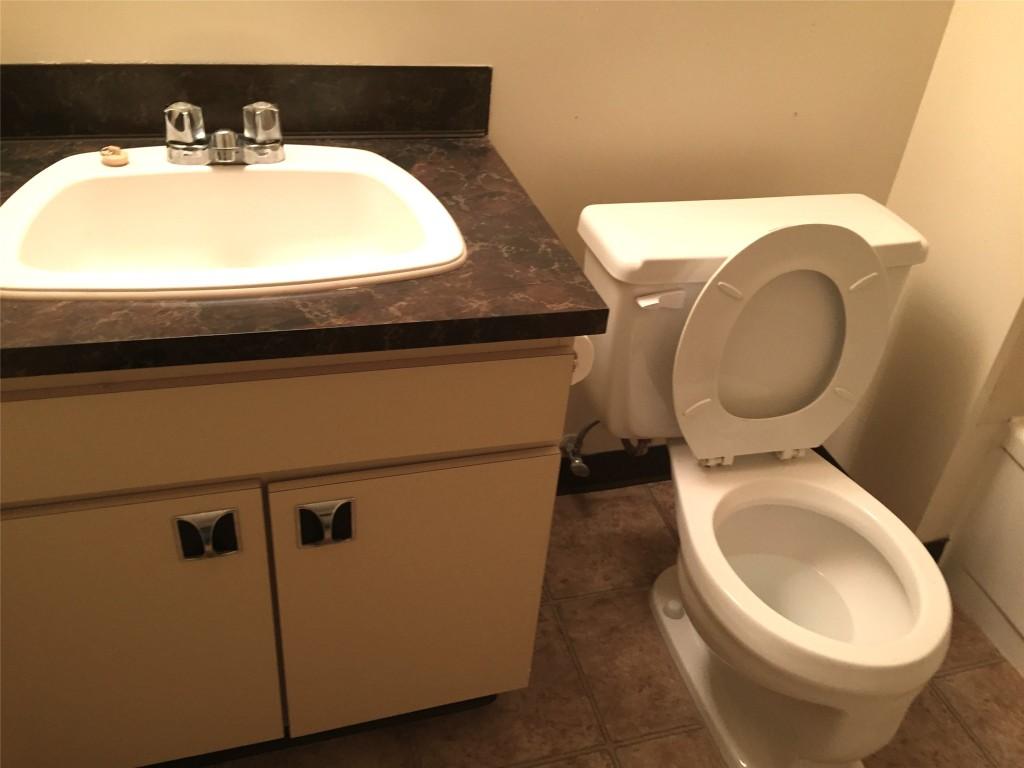 









1560


Summit

Drive, 111,
Kamloops,




BC
V2E 1R5

