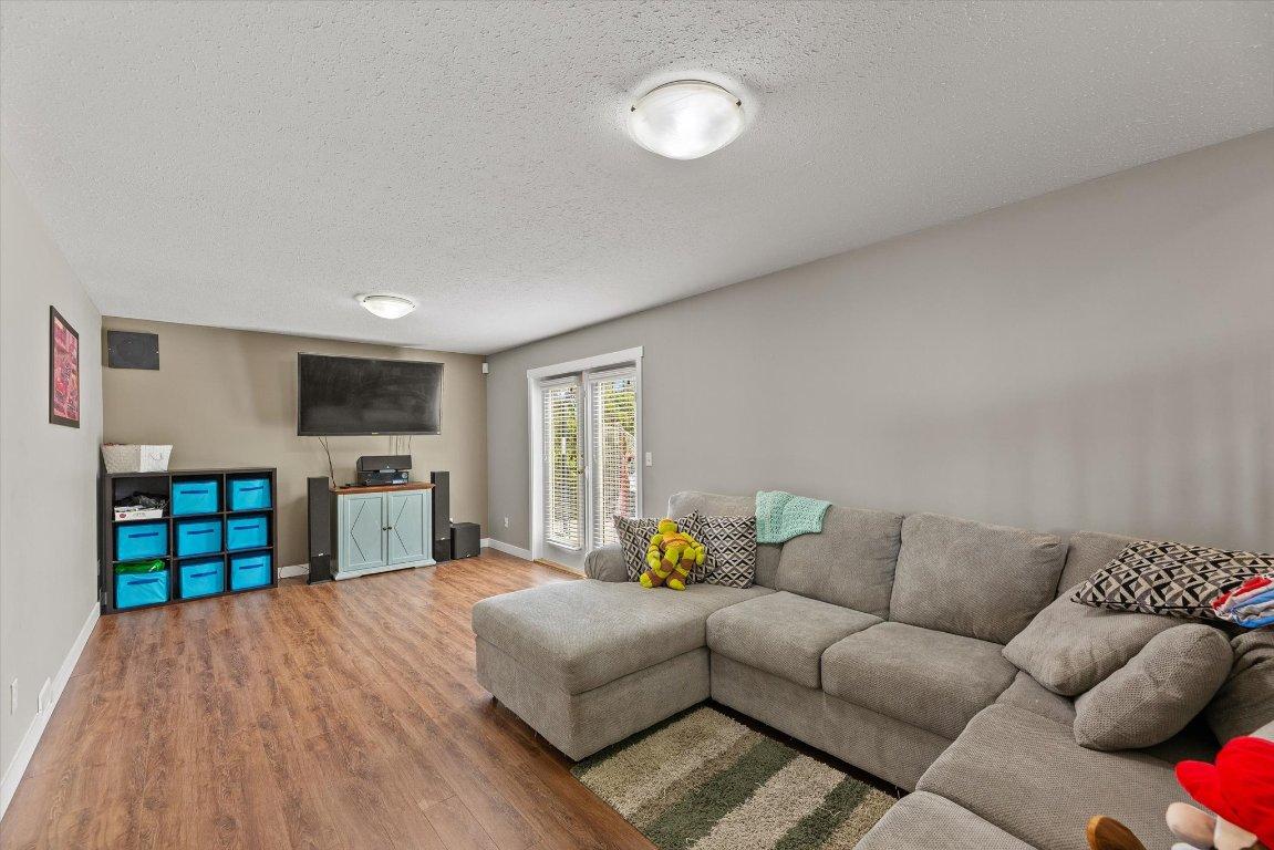 









311


Molnar

Road,
Kelowna,




BC
V1X 7B9

