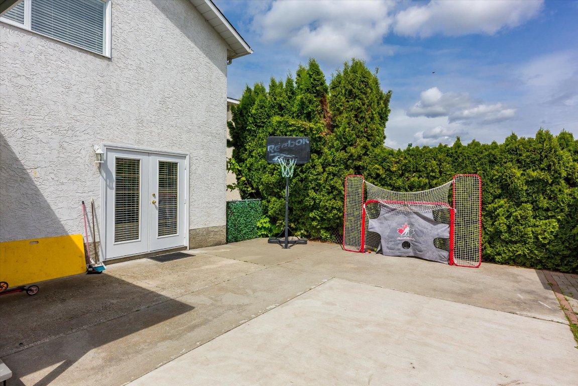 









311


Molnar

Road,
Kelowna,




BC
V1X 7B9

