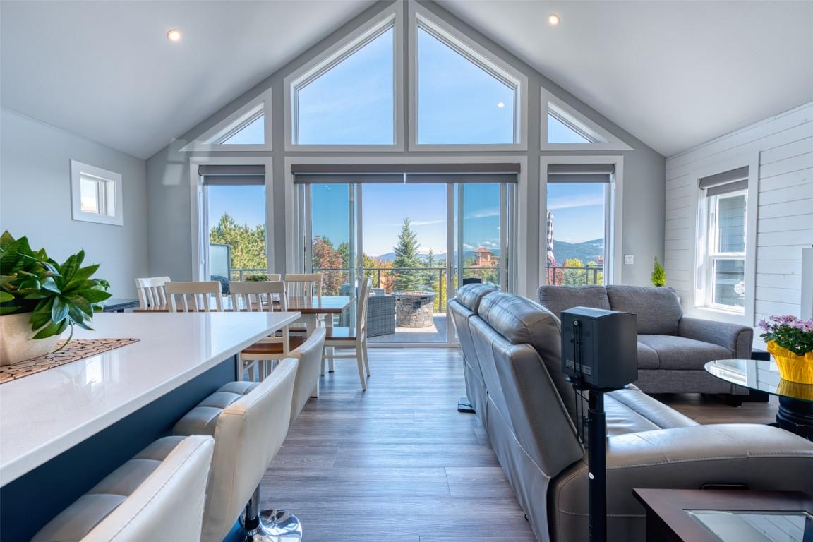 









6833


Madrid

Way, 348,
Kelowna,




BC
V1Z 3R8

