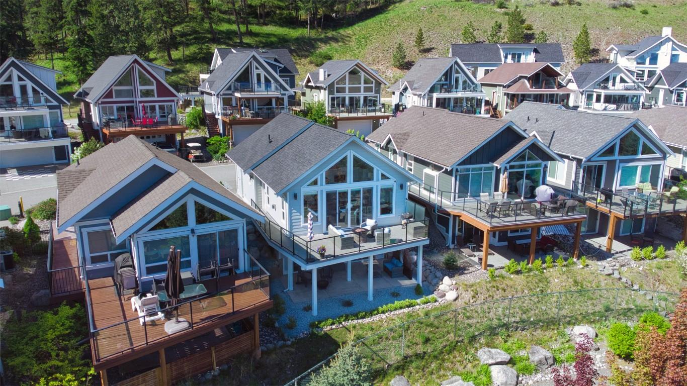 









6833


Madrid

Way, 348,
Kelowna,




BC
V1Z 3R8

