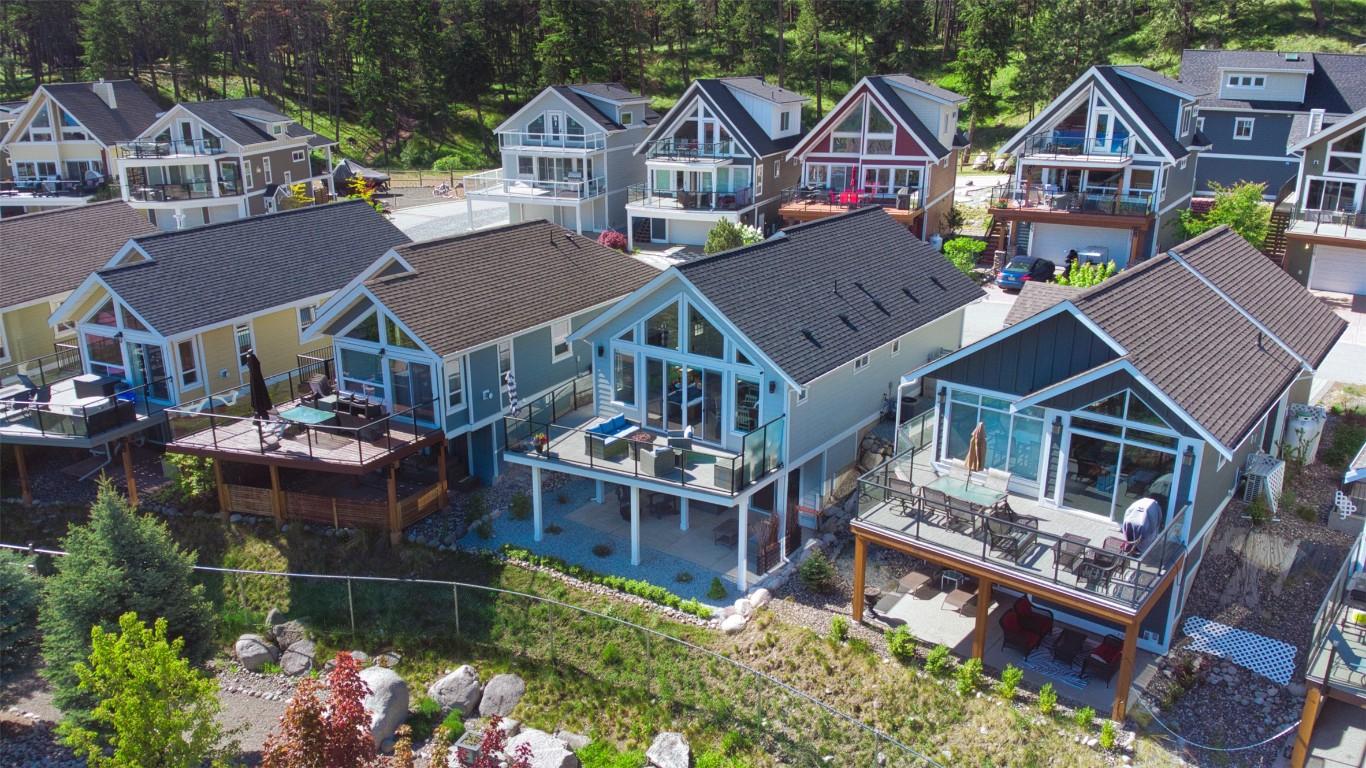









6833


Madrid

Way, 348,
Kelowna,




BC
V1Z 3R8

