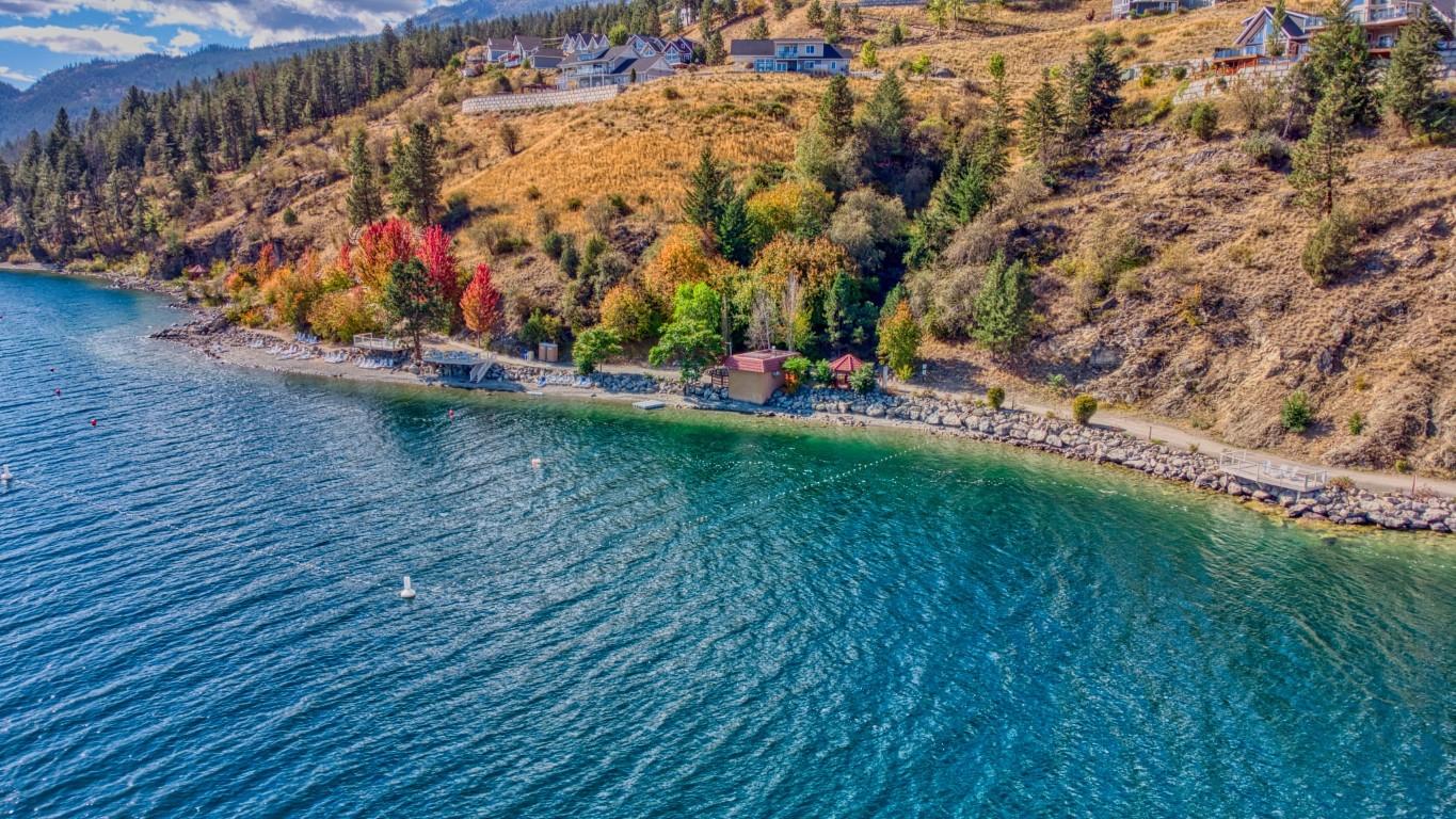 









6833


Madrid

Way, 348,
Kelowna,




BC
V1Z 3R8

