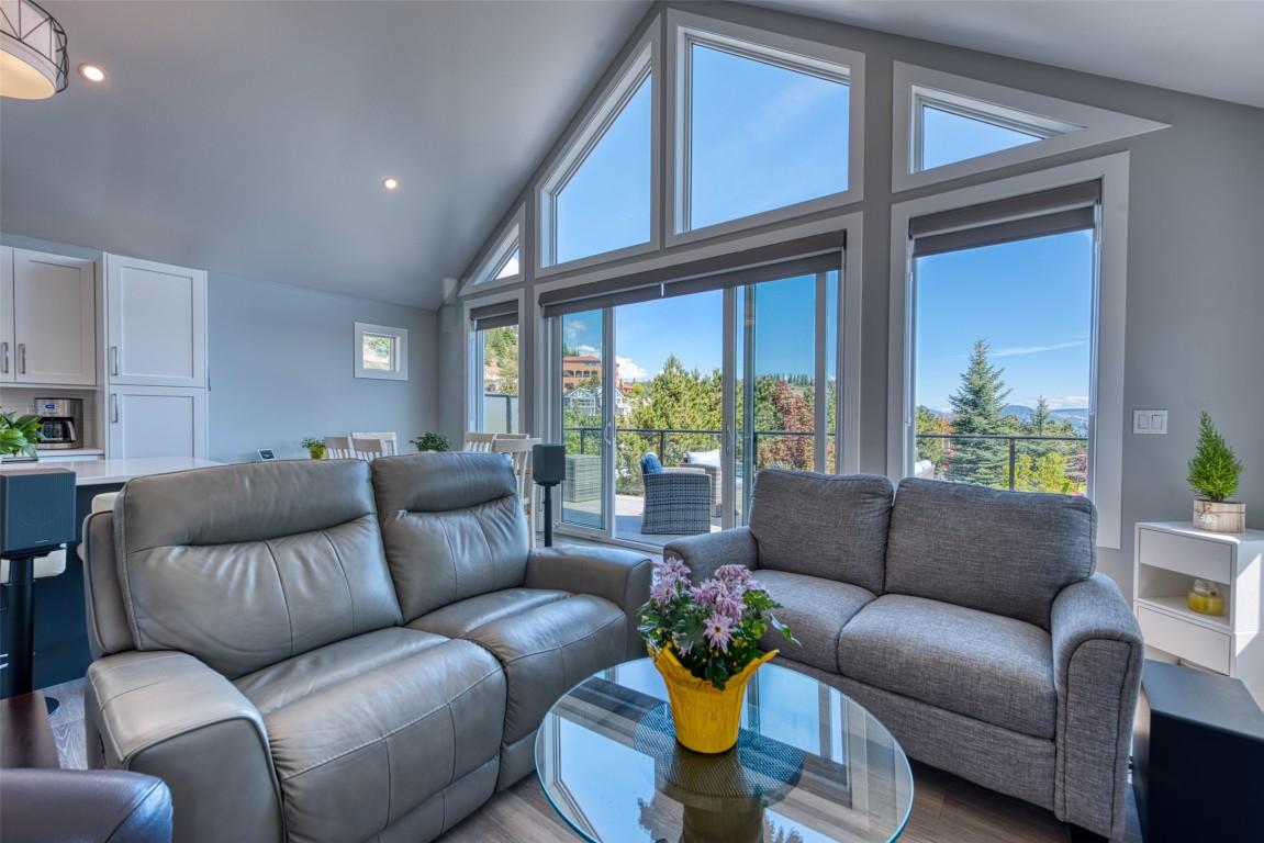 









6833


Madrid

Way, 348,
Kelowna,




BC
V1Z 3R8

