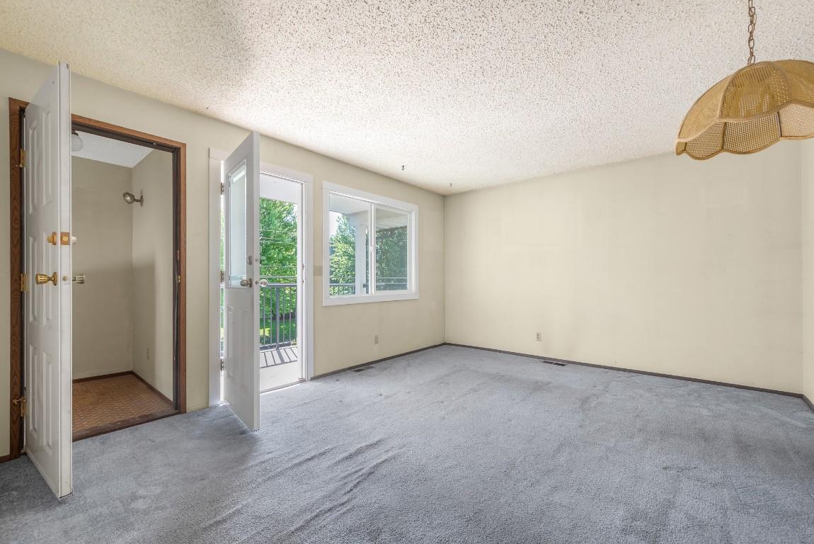 









4200


Alexis Park

Drive, 3,
Vernon,




BC
V1T 6H3

