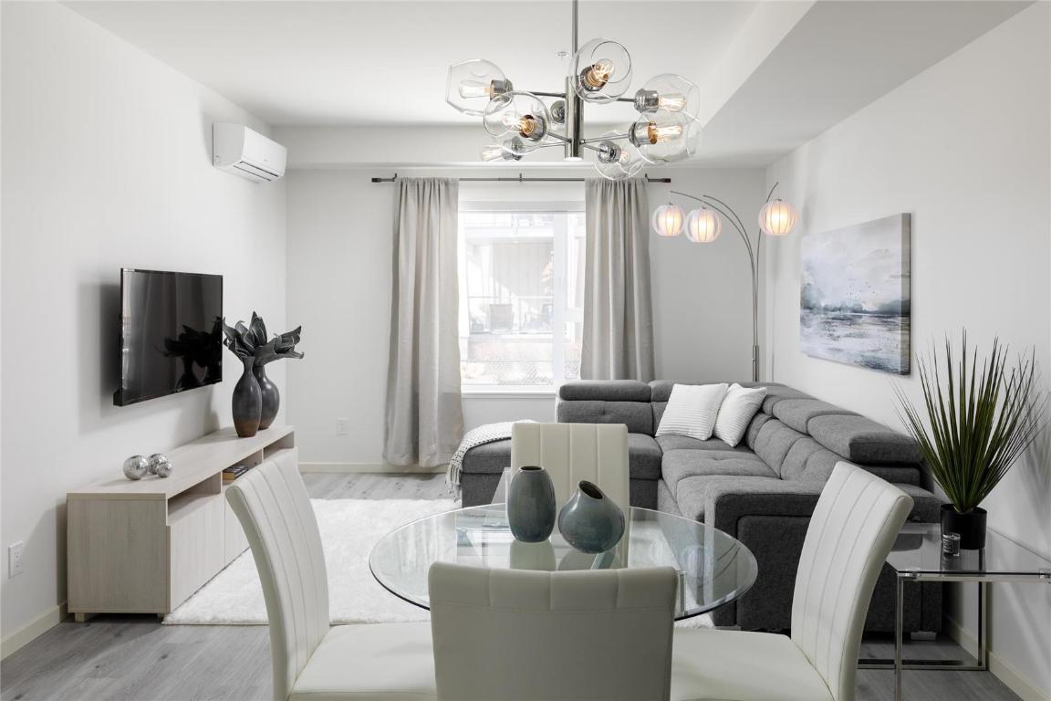 









880


Saucier

Avenue, 103,
Kelowna,




BC
V1Y 6A3

