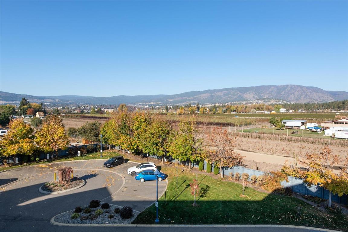 









4028


Pritchard

Drive, 8308,
West Kelowna,




BC
V4T 1X2

