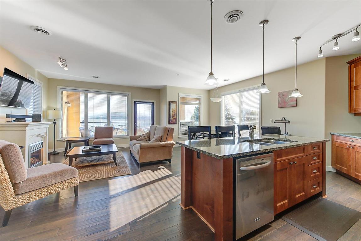 









4028


Pritchard

Drive, 8308,
West Kelowna,




BC
V4T 1X2

