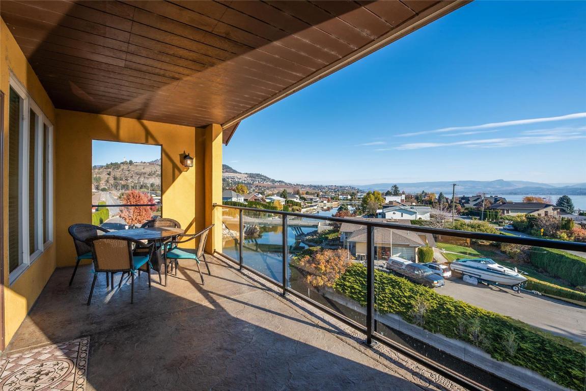 









4028


Pritchard

Drive, 8308,
West Kelowna,




BC
V4T 1X2


