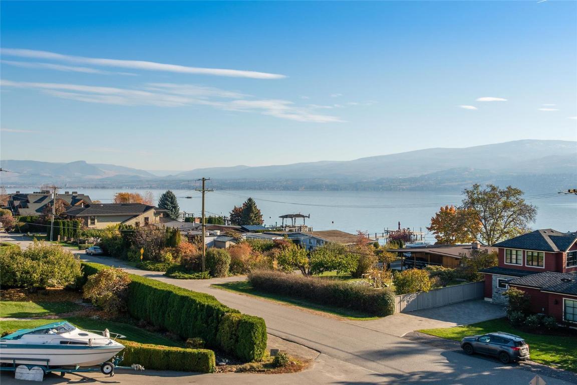 









4028


Pritchard

Drive, 8308,
West Kelowna,




BC
V4T 1X2

