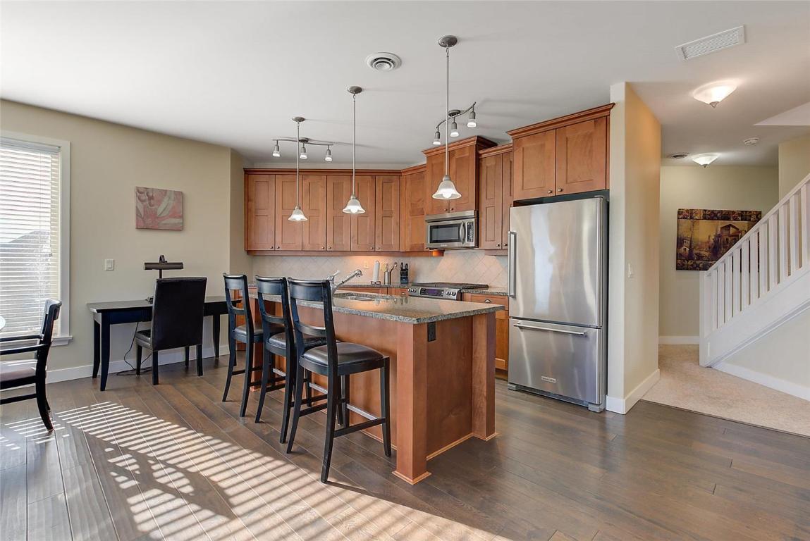 









4028


Pritchard

Drive, 8308,
West Kelowna,




BC
V4T 1X2

