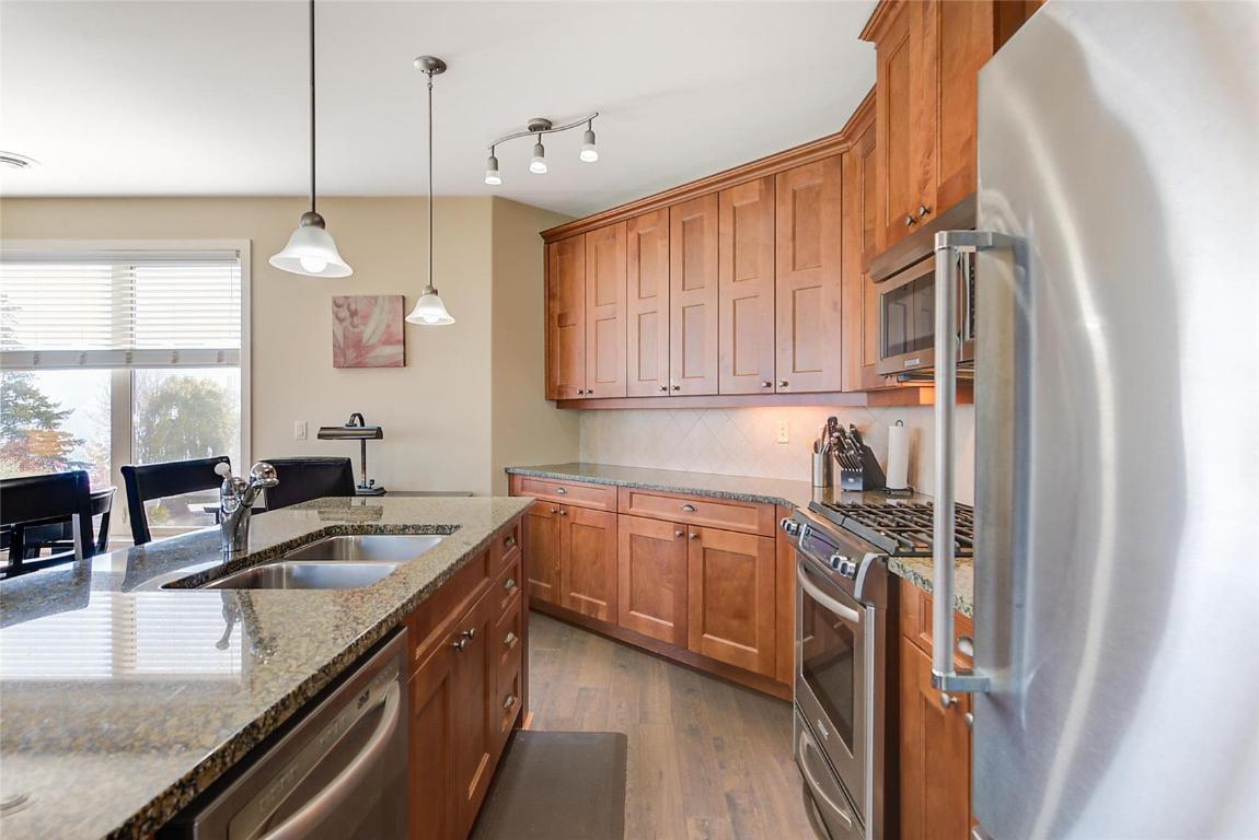 









4028


Pritchard

Drive, 8308,
West Kelowna,




BC
V4T 1X2

