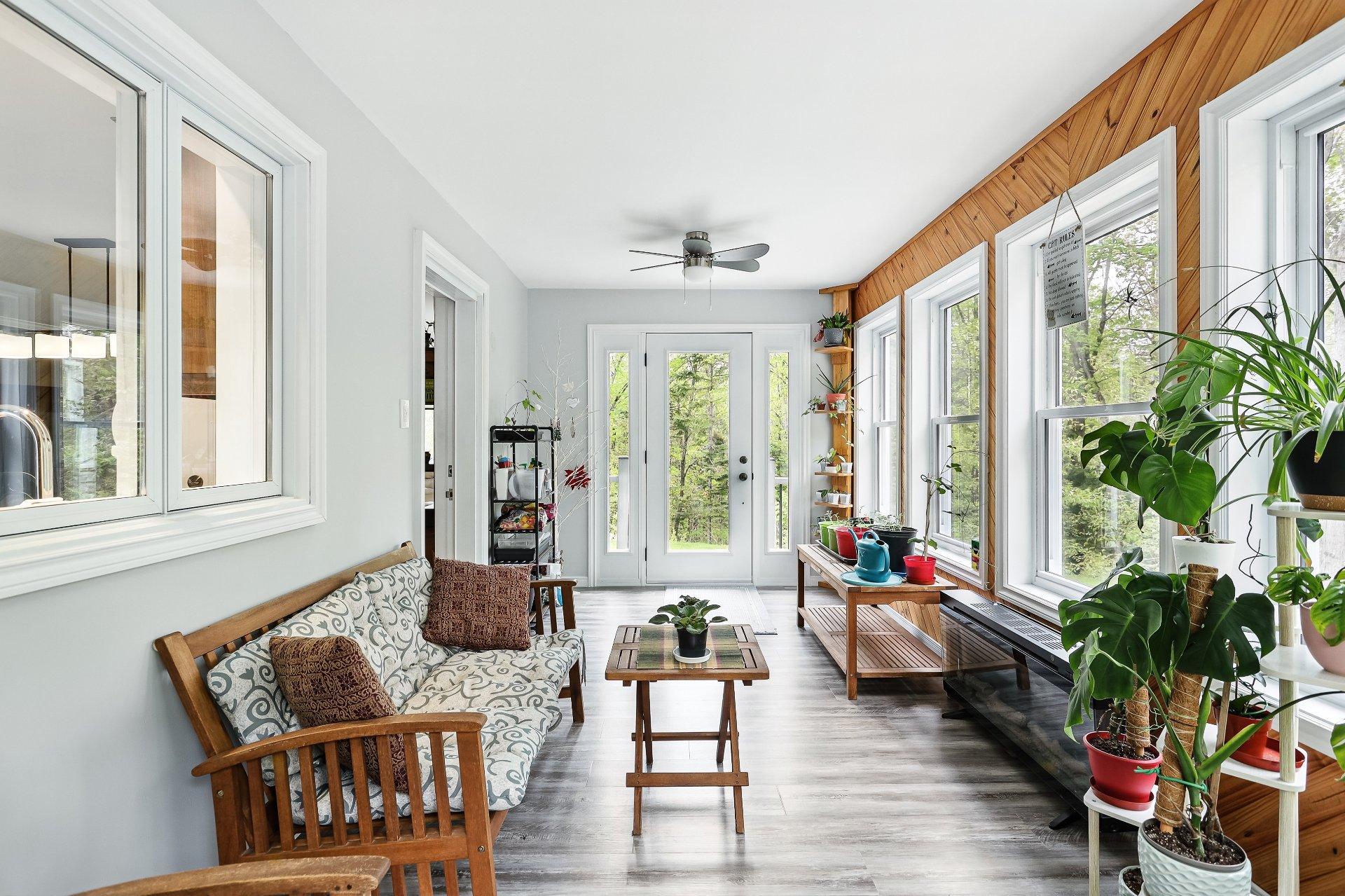 









426


Rg Jolimont

,
Sainte-Béatrix,




QC
J0K1Y0

