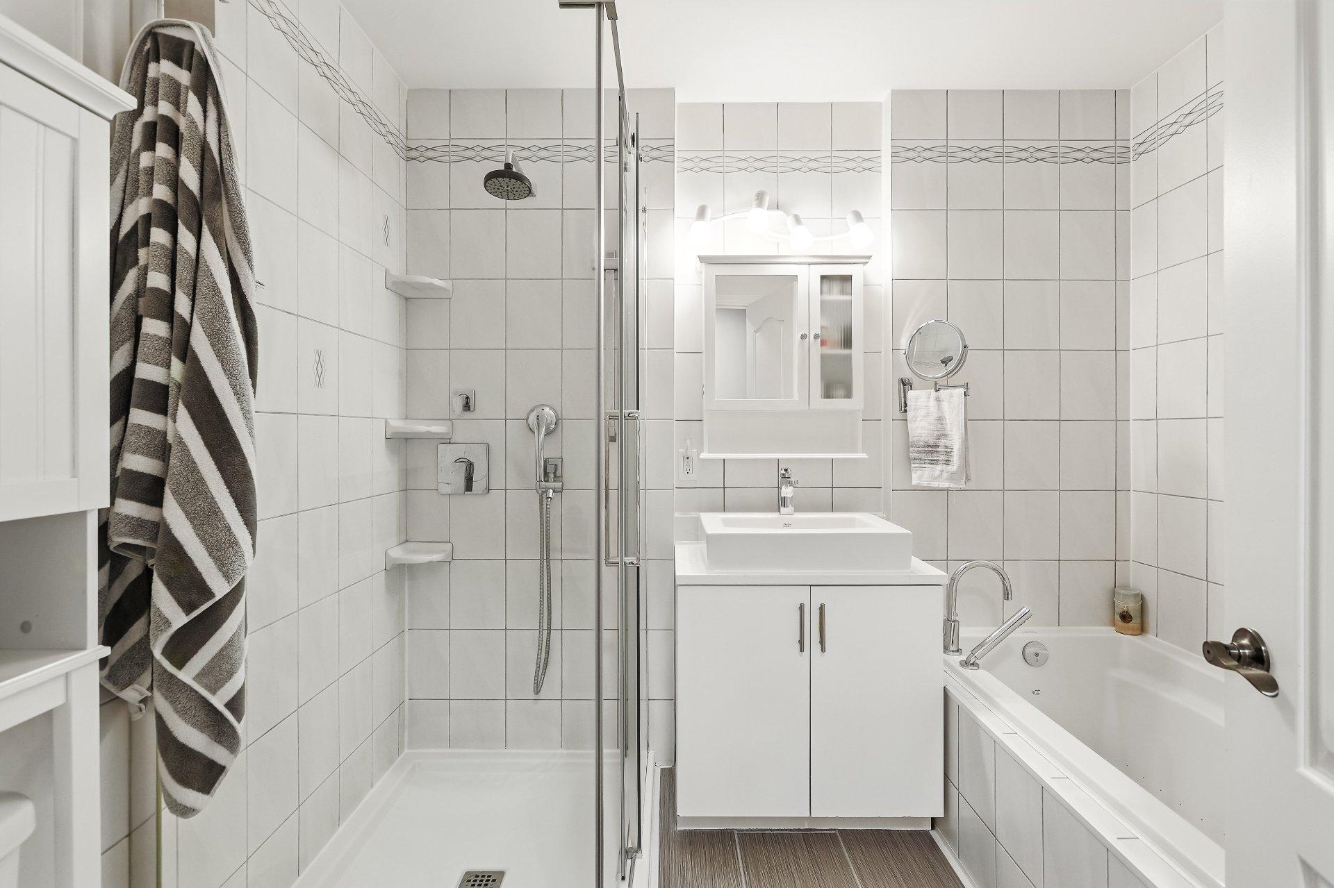 









426


Rg Jolimont

,
Sainte-Béatrix,




QC
J0K1Y0

