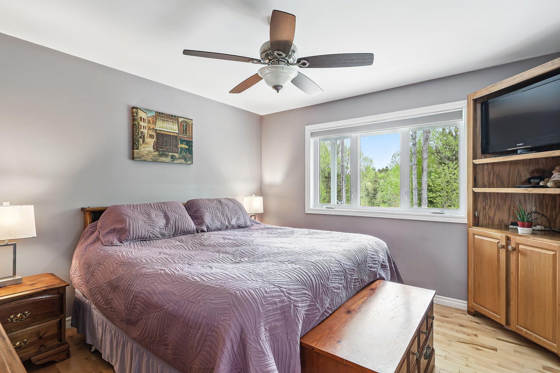 









426


Rg Jolimont

,
Sainte-Béatrix,




QC
J0K1Y0

