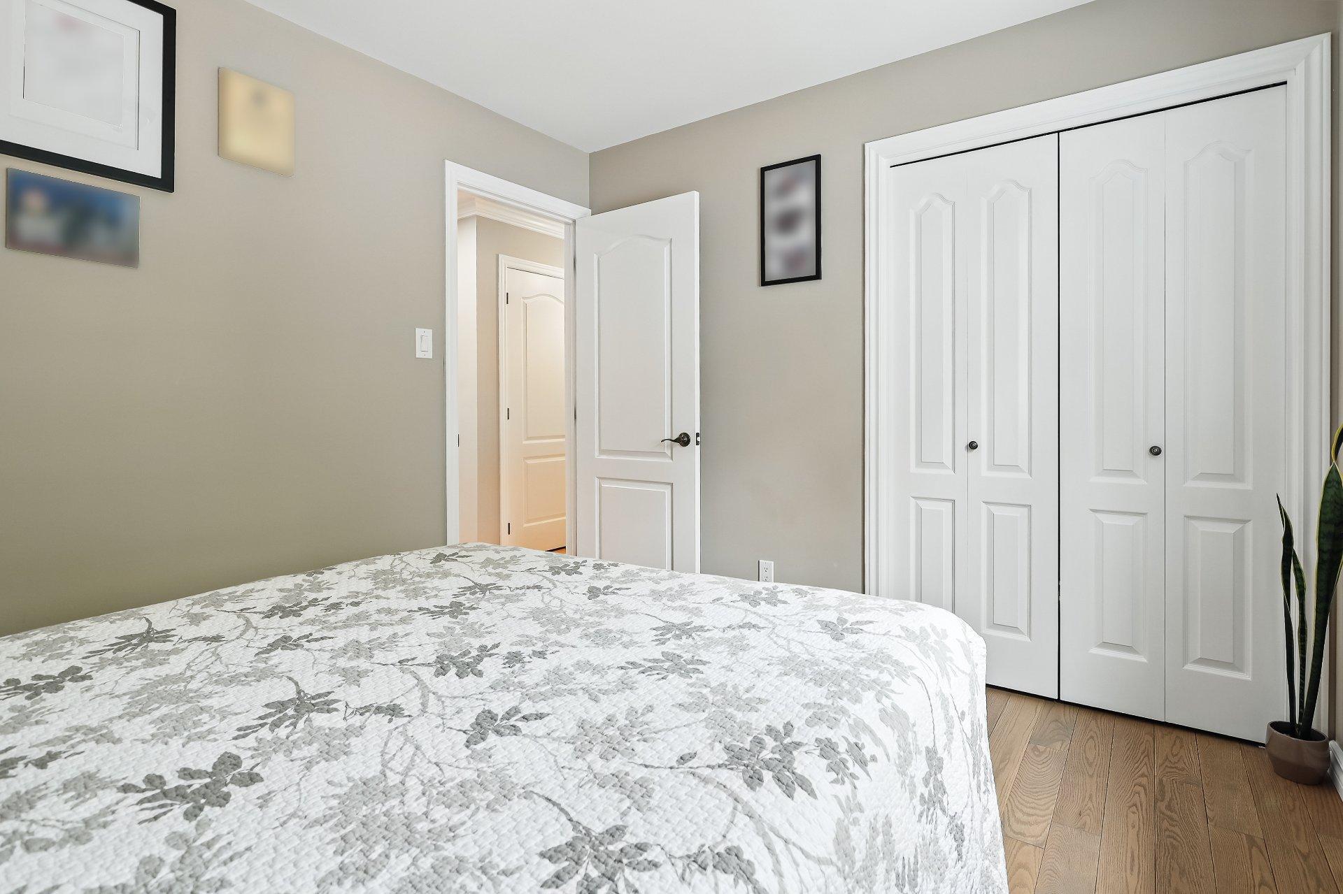 









426


Rg Jolimont

,
Sainte-Béatrix,




QC
J0K1Y0

