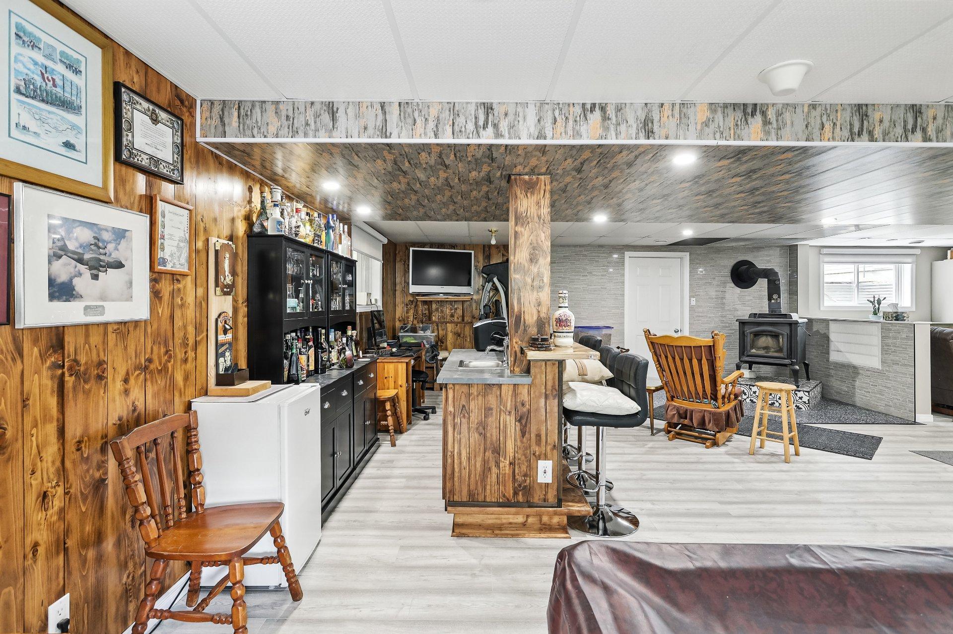 









426


Rg Jolimont

,
Sainte-Béatrix,




QC
J0K1Y0

