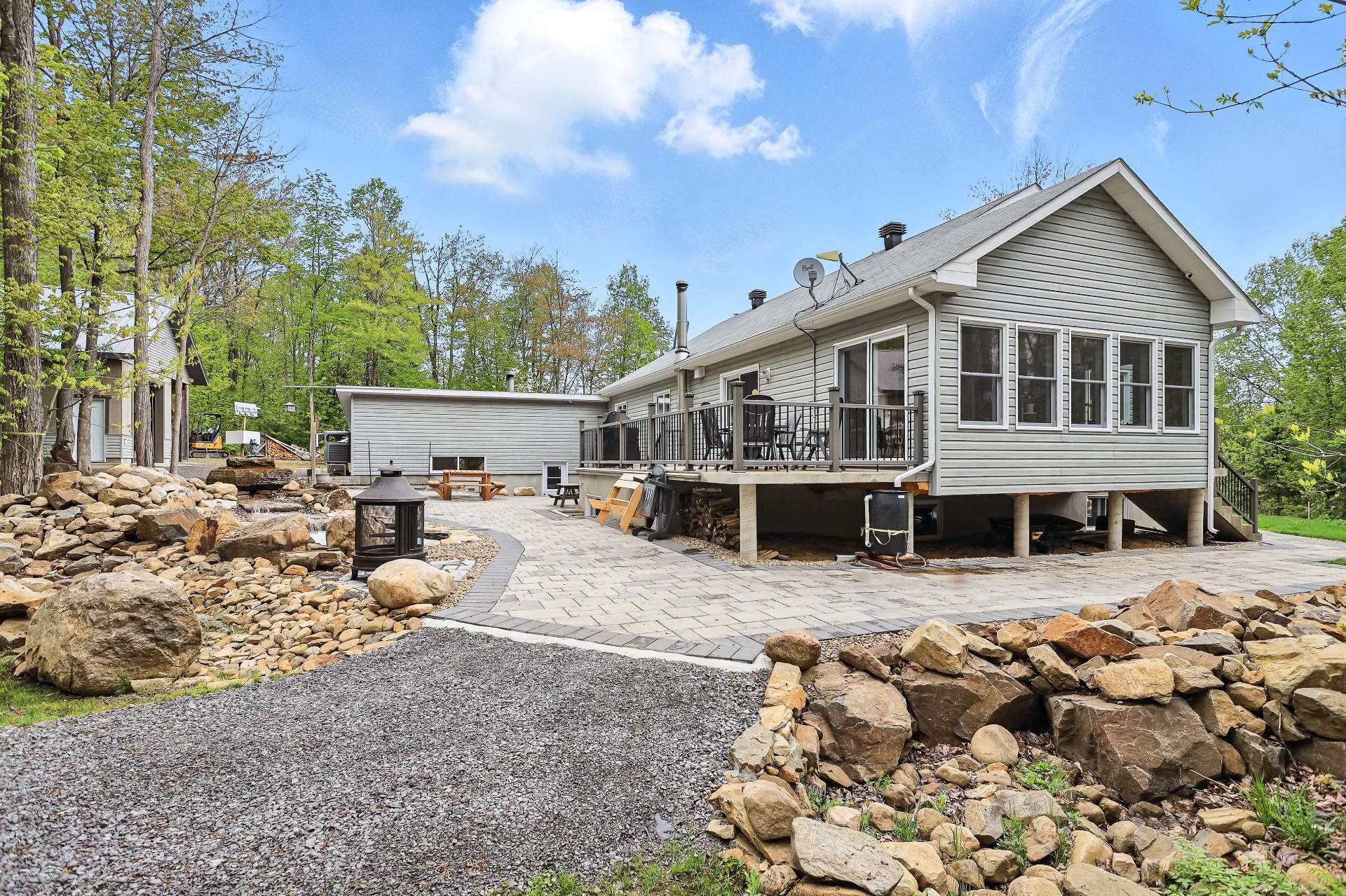 









426


Rg Jolimont

,
Sainte-Béatrix,




QC
J0K1Y0

