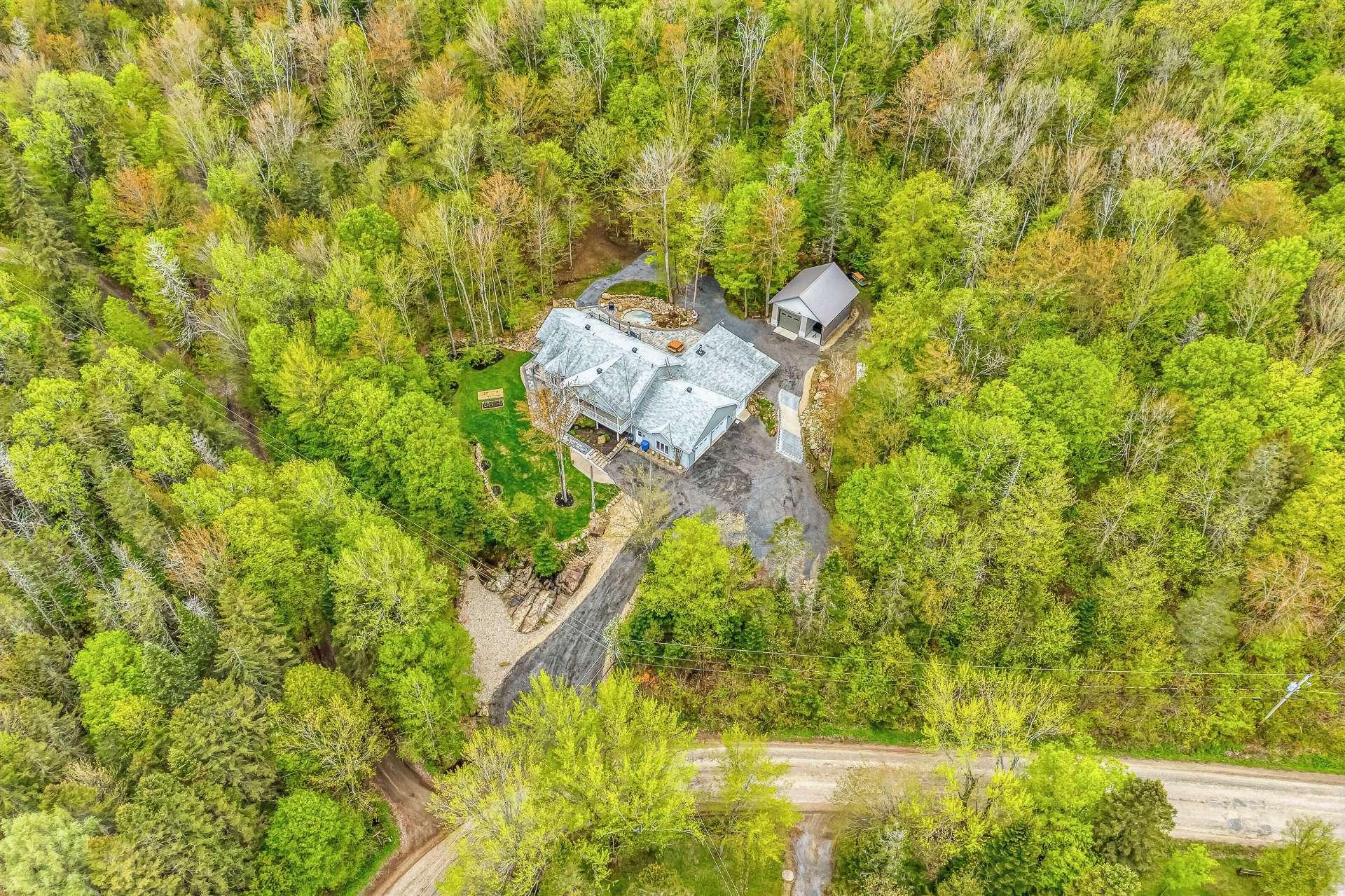 









426


Rg Jolimont

,
Sainte-Béatrix,




QC
J0K1Y0

