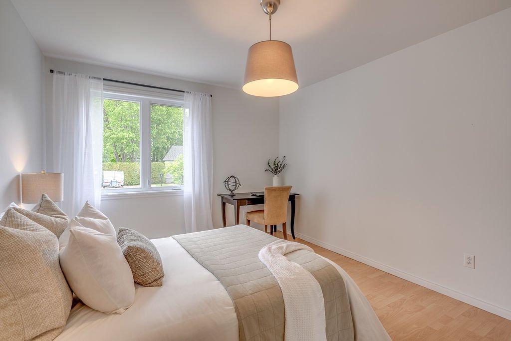 









86


Rue de Neuville

,
L'Île-Perrot,




QC
J7V8L3

