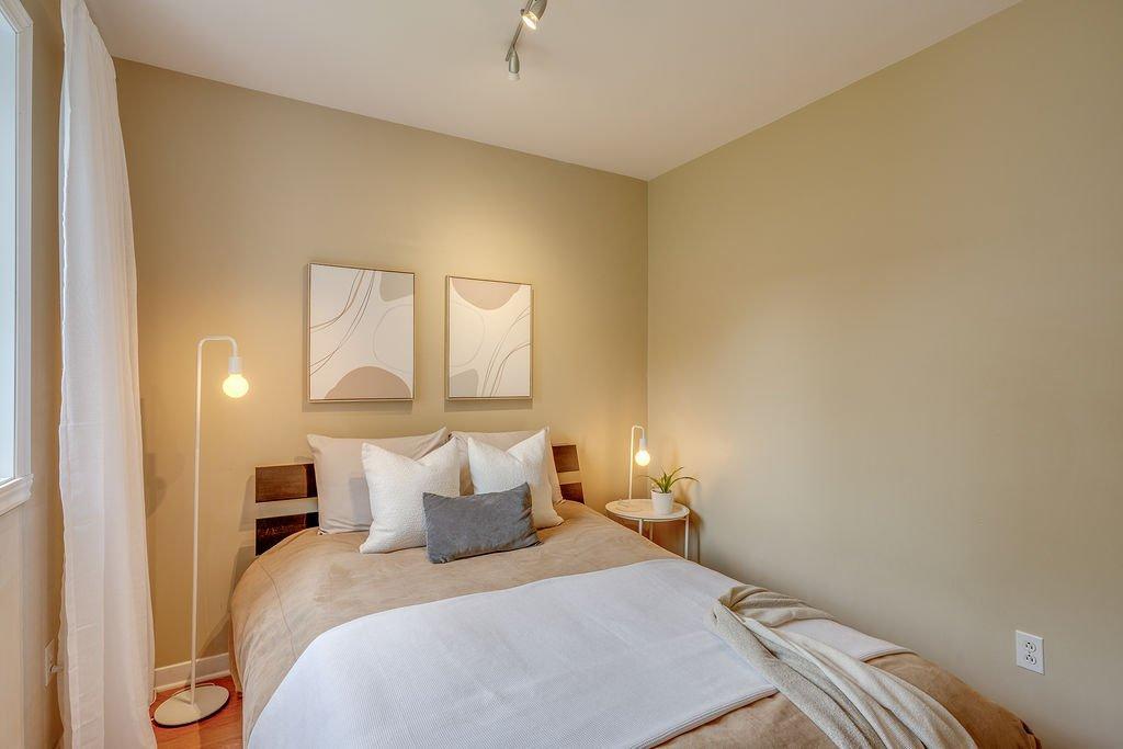 









86


Rue de Neuville

,
L'Île-Perrot,




QC
J7V8L3

