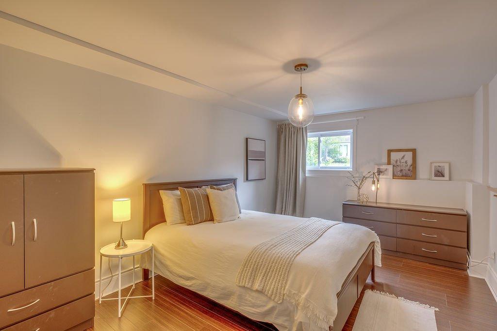 









86


Rue de Neuville

,
L'Île-Perrot,




QC
J7V8L3

