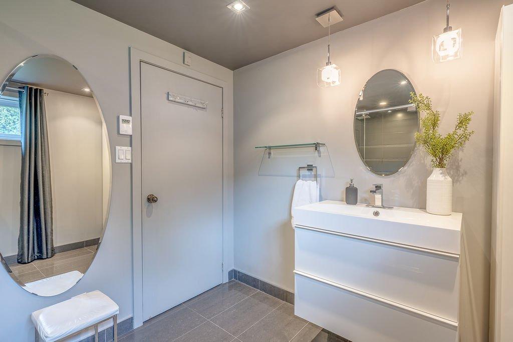 









86


Rue de Neuville

,
L'Île-Perrot,




QC
J7V8L3

