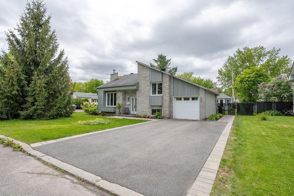 









86


Rue de Neuville

,
L'Île-Perrot,




QC
J7V8L3


